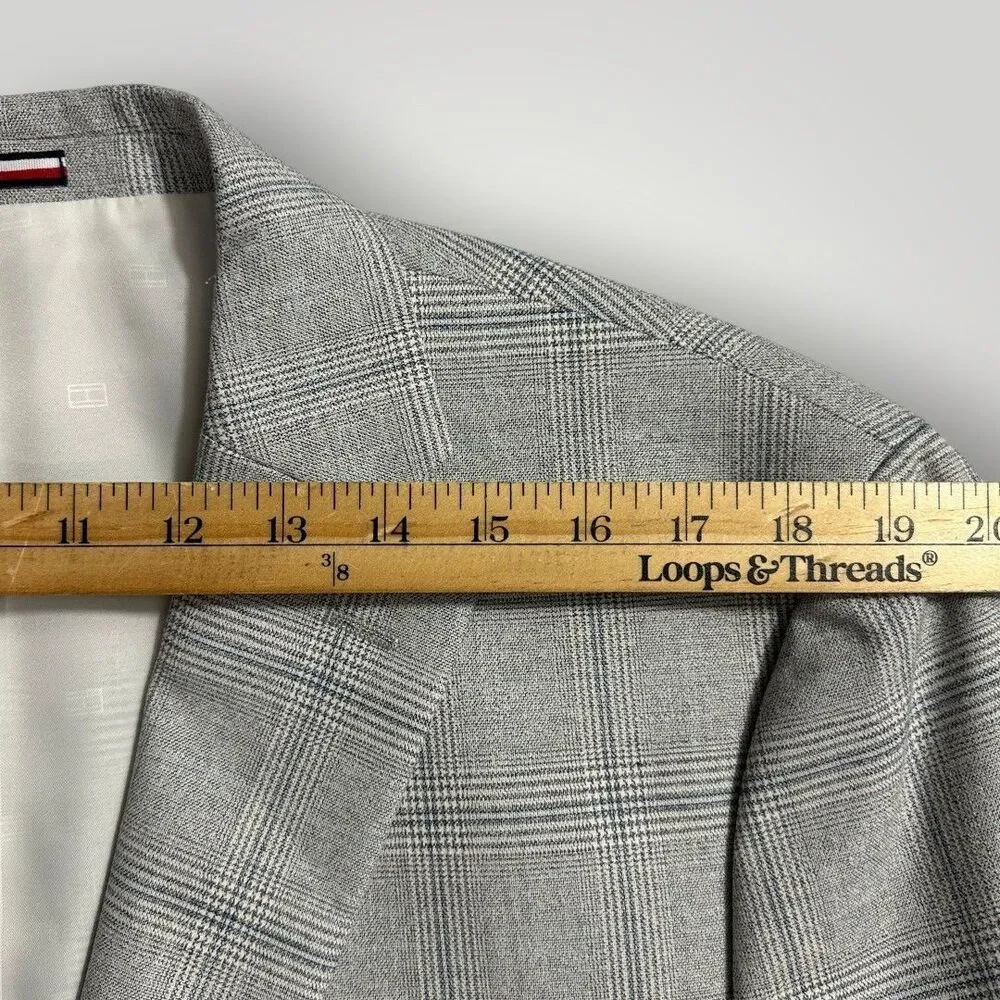 TOMMY HILFIGER Mens Blazer Sport Coat 2-Button Suit Jacket 46R Gray Plaid
